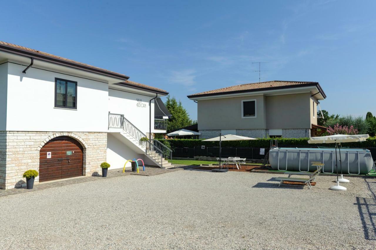 Villa Azdora Peschiera del Garda Buitenkant foto
